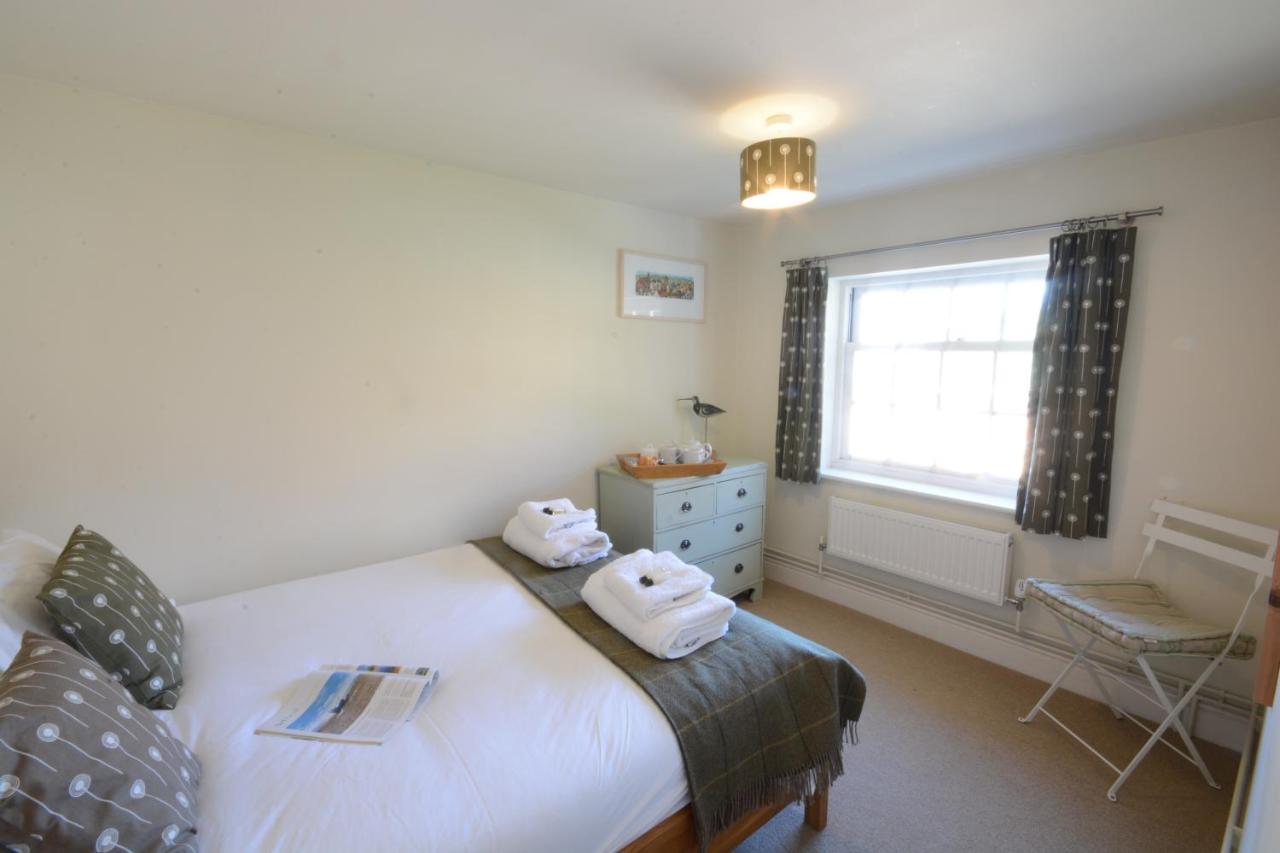Pebble Beach Cottage, Aldeburgh Exterior foto